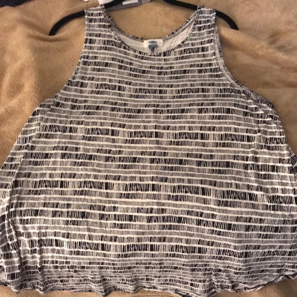 Black and white tank top
